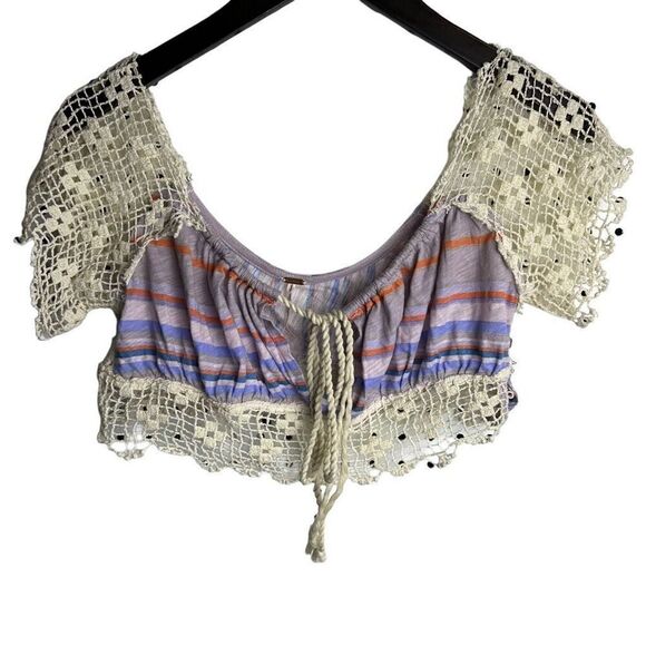 NWOT Women FREE PEOPLE Aruba Top Striped Beach  Crochet Sleeve Bohemian size sma - Picture 1 of 4